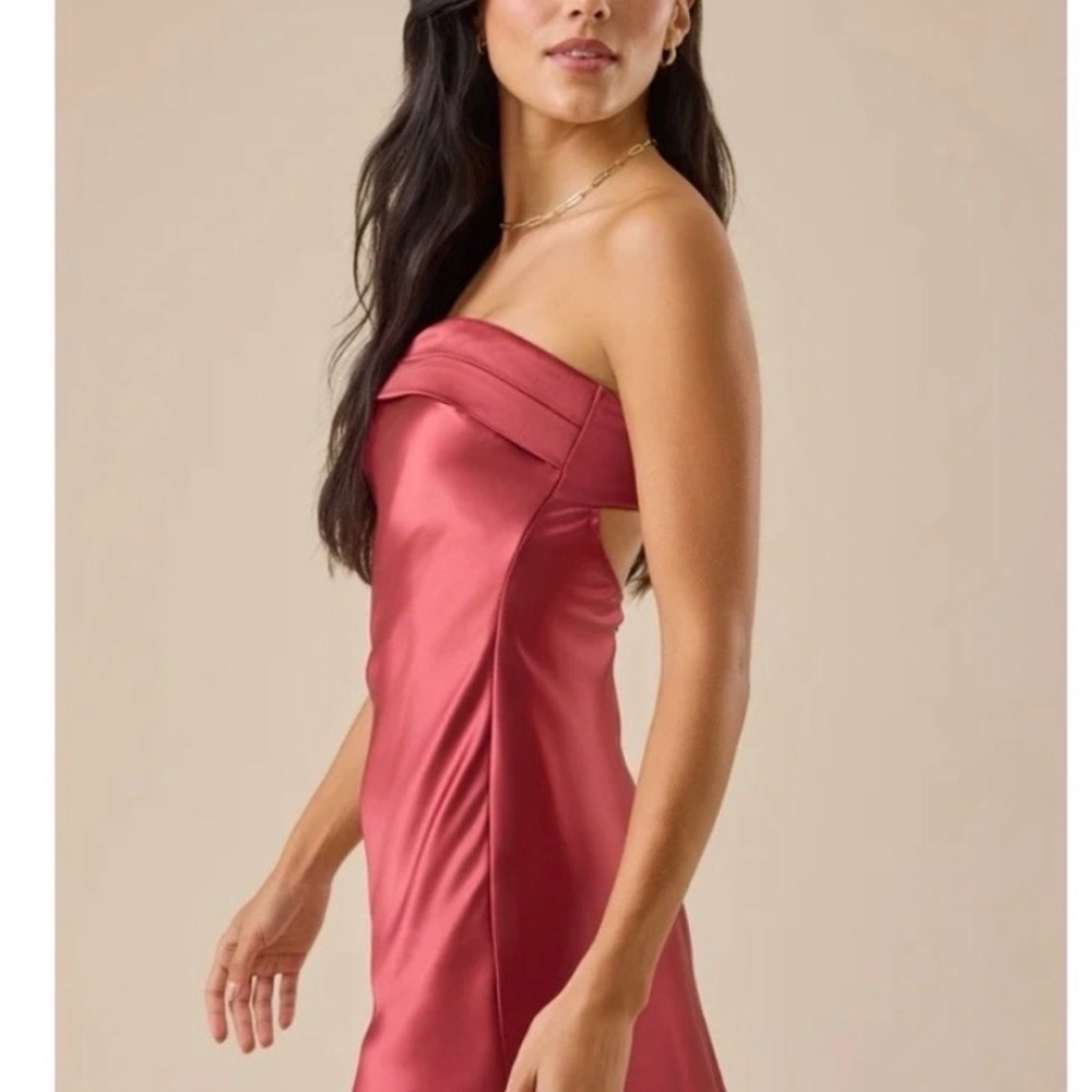 Altar’d State Elegant Strapless Satin Dress in Red - Picture 2 of 6